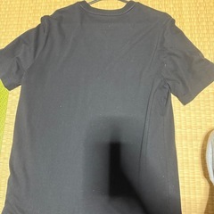 モンクレールTシャツの画像