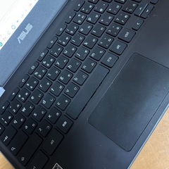 ASUS ChromeBook C214M Chrome OSの画像