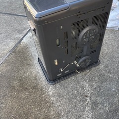 石油ファンヒーターの画像