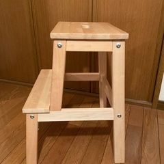 IKEA BELVAM ステップツール　踏み台　脚立の画像