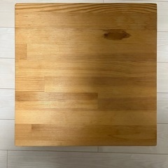 IKEA スツールの画像