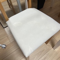 IKEA  テーブル　チェア2脚セットの画像