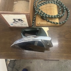 昭和レトロ Toshiba東芝 CHI-31 アイロン100V 300W 箱付きの画像
