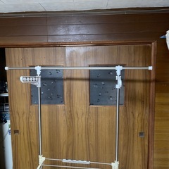 ハンガーラックの画像