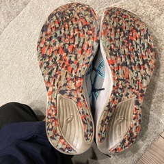 asics🔴スニーカー28センチの画像