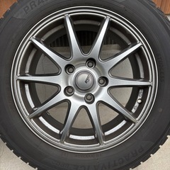 205/60R16 スタッドレスタイヤ　ホイールセットの画像