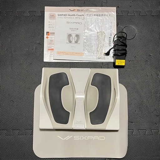 座ったまま足を鍛える　SIXPAD Foot Fit 3