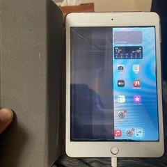 iPad mini4 ジャンクの画像