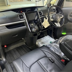 タント カスタムの画像