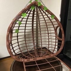 ハンキングチェアの画像