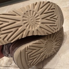 UGGムートンブーツ　22センチの画像