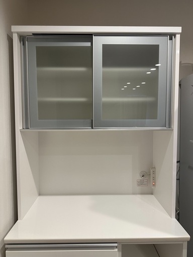 ニトリ　食器棚　キッチンボード