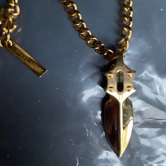 ポリスネックレスの画像