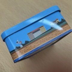 お話中◆フランス土産 空缶の画像