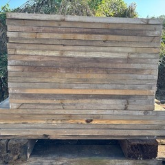 厚めの杉板約200枚　ほぼ未使用　DIYに！の画像