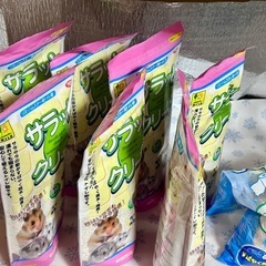 ハムスター 砂 小動物 トイレ砂 サラッとクリーンの画像