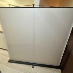 プロジェクタースクリーン 80インチ 16:9 引き上げ式 床置き式 100インチ可｜excelimage の画像