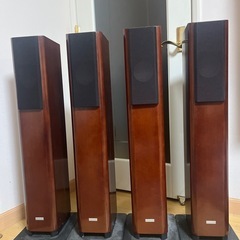 決まりました　ONKYOスピーカー　4本　配線もついてます