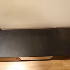 ブラック 引き出し付きテレビ台 ガラス扉ローボード　テレビボードの画像
