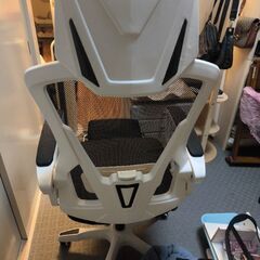 オフィスチェアの画像