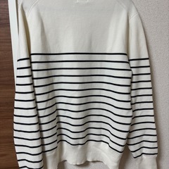 UNIQLO メンズ　セーターの画像