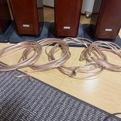 決まりました　ONKYOスピーカー　4本　配線もついてますの画像