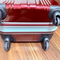 キャリーケース　3-4泊用
の画像