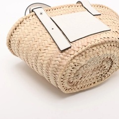新品同様 ロエベ バスケット スモール ラフィア レザー カゴバッグ ベージュ ホワイトの画像