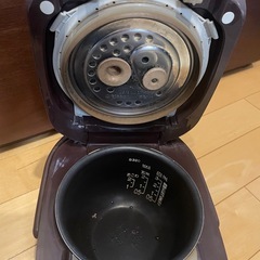 再度写真確認希望、
問合せ多数のため写真取り直し再投稿🙏象印炊飯器の画像