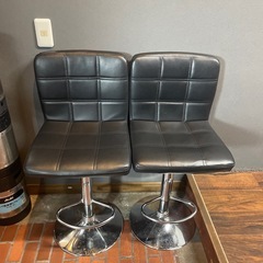 まだあります🉐高さ調整可能カウンターチェア