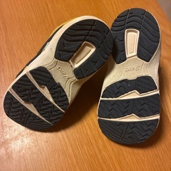 asics  14.5センチの画像