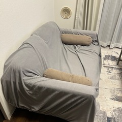 ソファ　クッション付きの画像