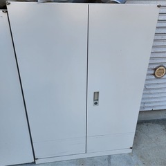  両開き書庫 レクトライン キャビネット ネオホワイトの画像