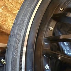 ヴェルファイアタイヤホイール20インチの画像