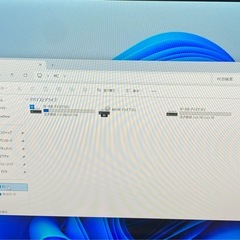 ESPRIMO FH90/F3 i7-1165G7 16GB 256GB 4TBの画像