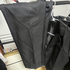 サイズ160 スーツジャケット2着  ズボン１着の画像