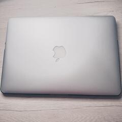 (郵送対応可)【美品】MacBook Air13インチ（本体、各種カバーセット）の画像