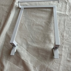 美品　山崎実業 tower タオルハンガー キッチン収納 タオル掛け　ホワイトの画像