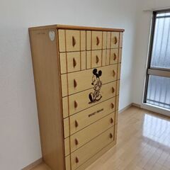 収納タンス（ミッキーマウス）