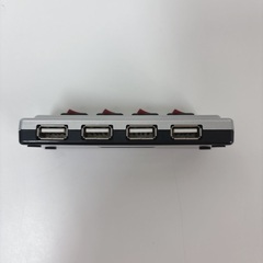 🟢 BUFFALO USB2.0ハブ 4ポート AC/個別スイッチ付 セルフ＆バスパワー両対応の画像