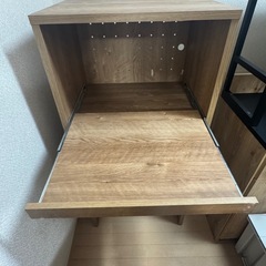 キッチンボード　カップボード
の画像