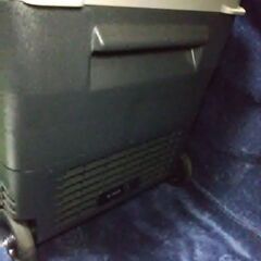 ポータブル冷蔵庫の画像