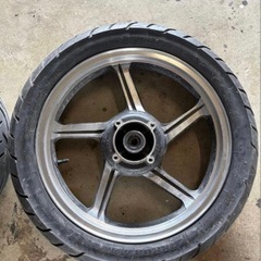 ゼファー　ホイールの画像