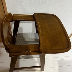 ハイチェアの画像