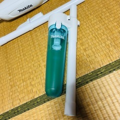 makita マキタ 充電式クリーナ 14.4V コードレス 掃除機 スティックハンディクリーナ CL142FDの画像