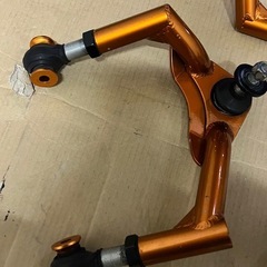 T-DEMAND フロントアッパーアームの画像