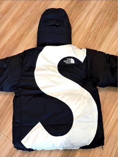 シュプリーム　ノースフェイス