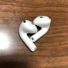 AirPods4ノイズキャンセリング搭載の画像