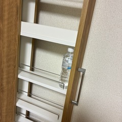 ベルメゾン　隙間ワゴン幅15㌢の画像