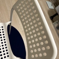 IKEA ADDE 椅子チェアの画像